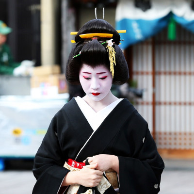 00 square kyoto japan geisha geiko maiko