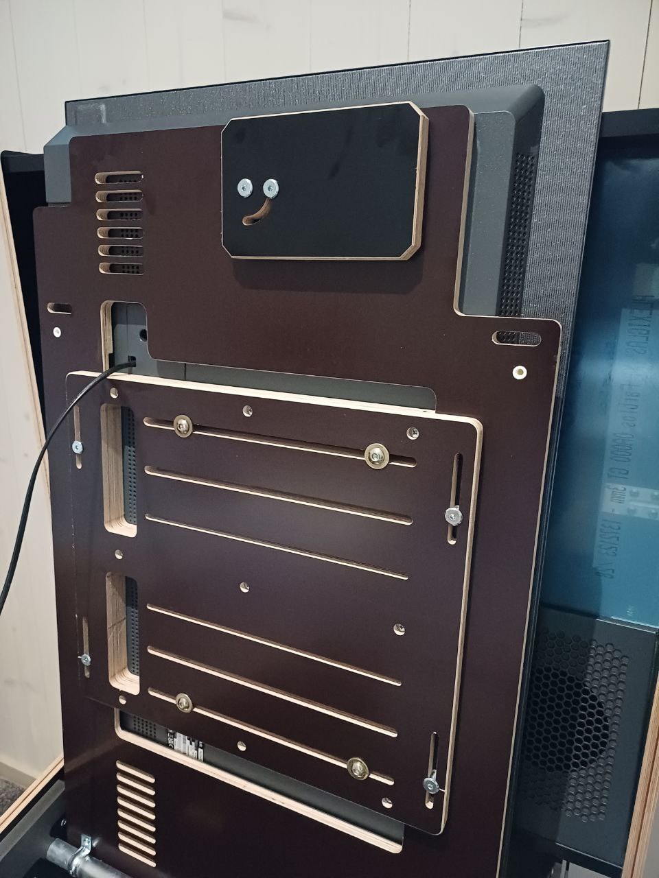 42oled.jpg