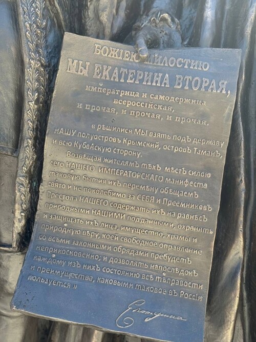 6OfpTkgvn24.jpg