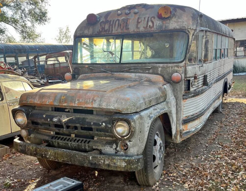 57Fordbus.jpg