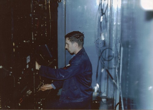 img050.jpg