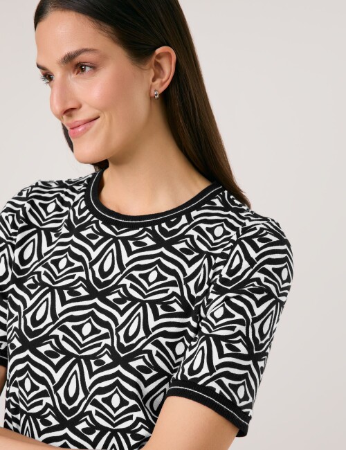 GERRY-WEBER-_2251_1008_570297-35037_4.jpg