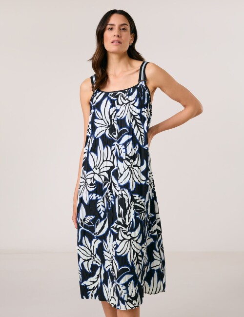 GERRY-WEBER-_2251_1023_580072-31521_5.jpg