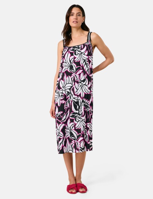 GERRY-WEBER-_2251_1024_580072-31521_3.jpg