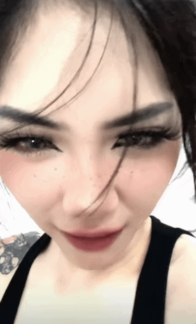0hUk3.gif