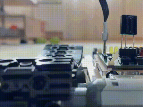 0n2CE.gif