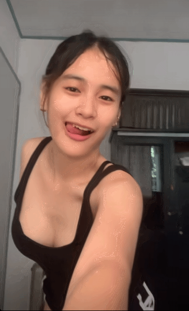 0nqQn.gif