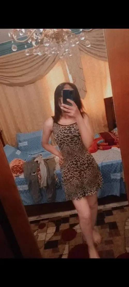 نودز مصري اندر ايدج تكلم صاحبها واتس تفرجيه كسها وتغريه 3