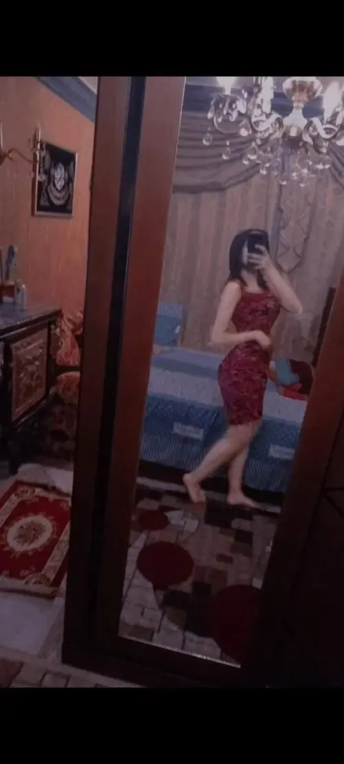 نودز مصري اندر ايدج تكلم صاحبها واتس تفرجيه كسها وتغريه 4