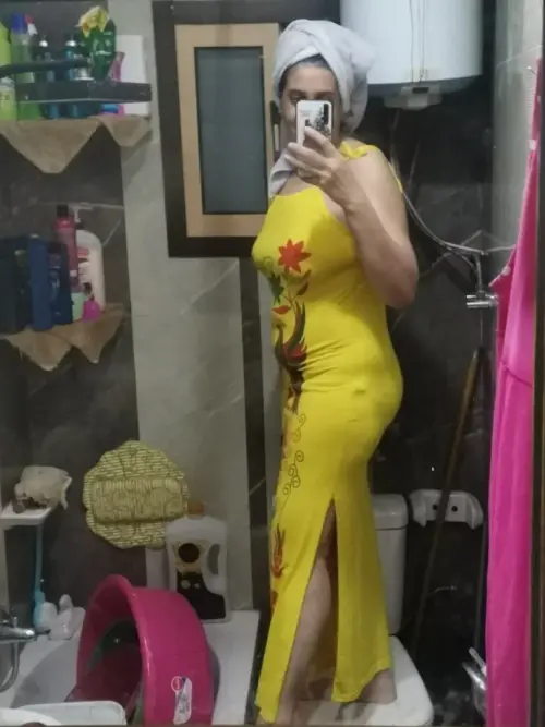 نودز ميلف اربعينيه جميله و مثيره عريانه ملط طيزها حكايه 10 768x1024