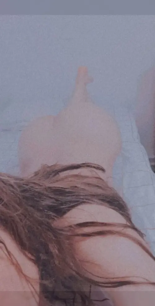 البوم نودز بنت عودها فرنساوي شكلها بنت ناس قالعة بتصور نفسها لصاحبها بتفرجيه جمال جسمها 17