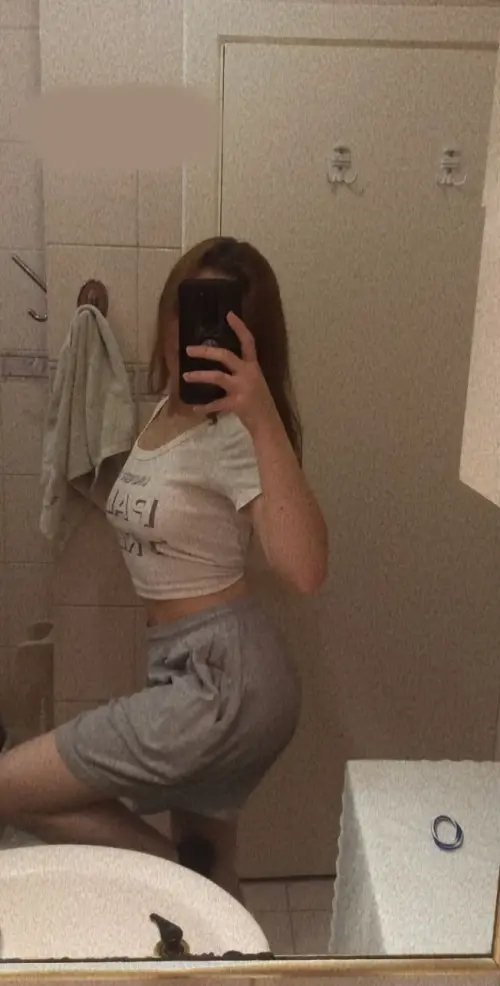 البوم نودز بنت عودها فرنساوي شكلها بنت ناس قالعة بتصور نفسها لصاحبها بتفرجيه جمال جسمها 13