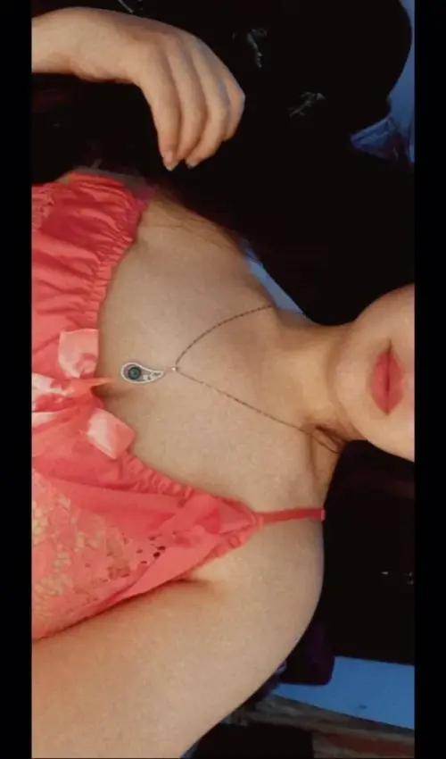 نودز محجبة قمة الجمال والرواق تعرض بزازها صور سكس عربي 11 602x1024