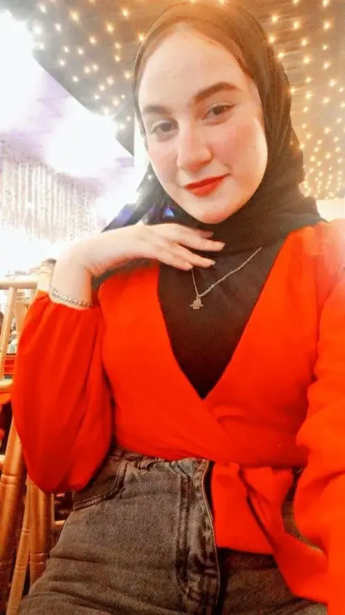 البوم نار لبنوته مصرية زي القمر تعرض بزازها صور سكس عربي 7