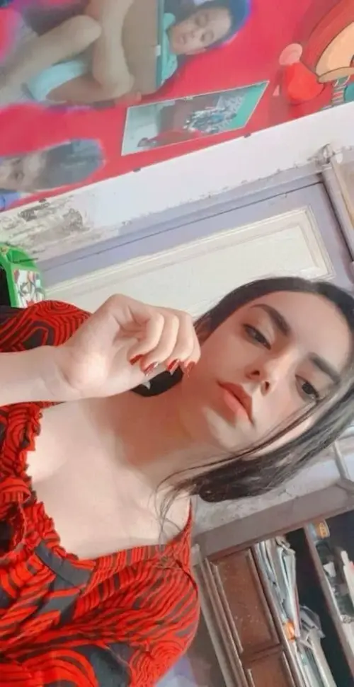 صور سكس عربي بنوته تعرض جسمها الفاجر 5