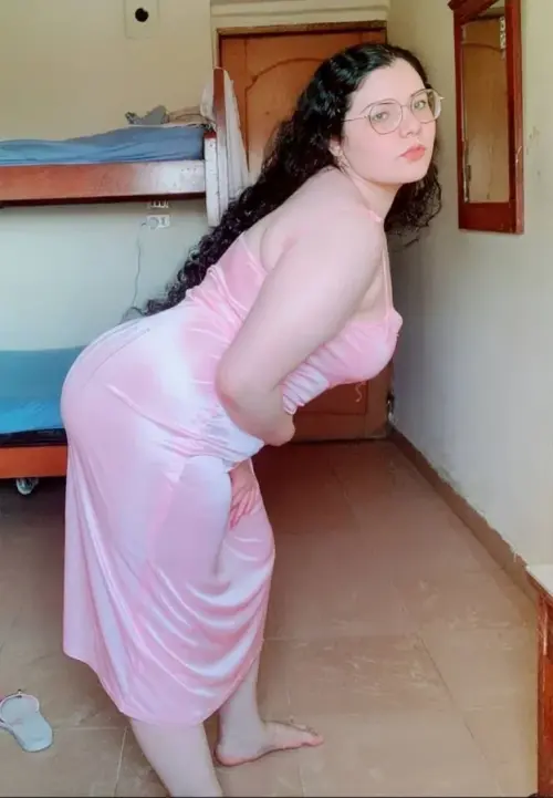 نودز محجبه بطل ملبن بتنور تعرض بزازها وطيازها الكبيره 2