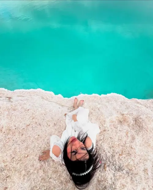 hour mohsen v0 buw79vykqaeg1