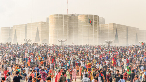 জুলাই গণঅভ্যুত্থানের শহীদ ও কর্মক্ষমতা হারানো যোদ্ধা পরিবারের আবাসনে ৩শ’ কোটি টাকা বরাদ্দের প্রস্তাব