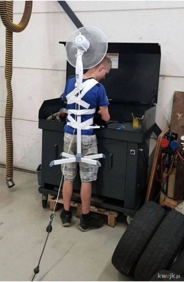 7tZ7E.jpeg