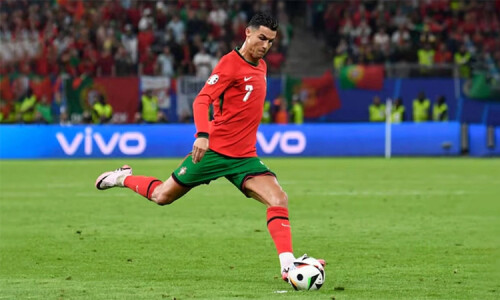 ফিট থাকলে রোনালদো অবশ্যই দলে ডাক পাবেন