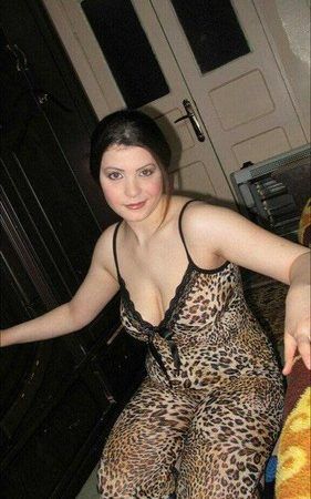 اجمل شراميط عرب بملابس ساخنة