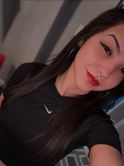 تجميعه اندرايدج مصريه جسمها فاجر نفسها فزبر يكيفها بتضرب سبعه ونص علي السرير 6 767x1024