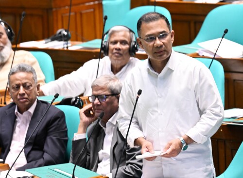 জ্বালানি সংকট মোকাবিলায় ১০ সদস্যের যৌথ কমিটি গঠনের প্রস্তাব প্রধানমন্ত্রীর