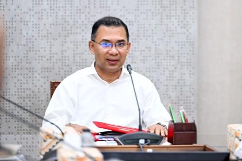প্রধানমন্ত্রীর সভাপতিত্বে পানি ব্যবস্থাপনা বিষয়ক সভা অনুষ্ঠিত