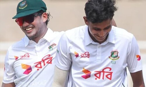 চিকিৎসার জন্য অস্ট্রেলিয়া গেলেন রানা-তাসকিন