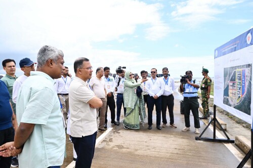 মাতারবাড়ী বিদ্যুৎকেন্দ্র পরিদর্শন করেছেন প্রধানমন্ত্রী