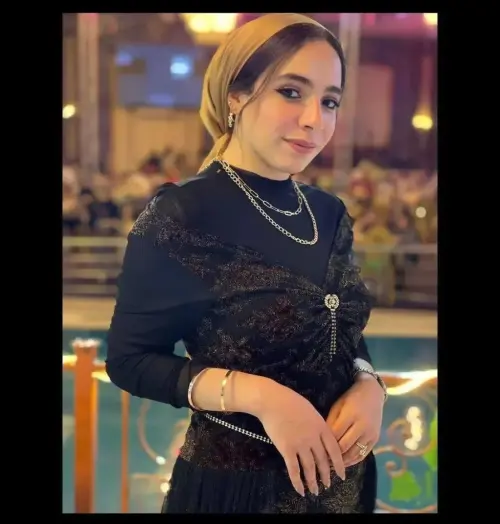 نودز مصري اندر ايدج محجبة جسمها فاجر وبتعرض لصاحبها بكل هيجان 50 978x1024