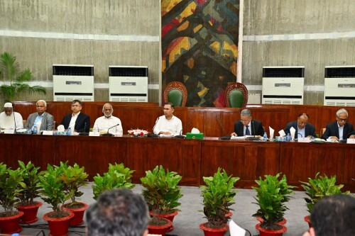 সৌর বিদ্যুতের যন্ত্রপাতি আমদানিতে ৬ মাস কর ছাড়