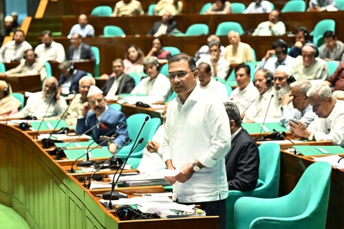 গ্যাস-বিদ্যুৎ সংকট কাটবে, সৌরবিদ্যুৎ উৎপাদক হবে বাংলাদেশ : প্রধানমন্ত্রী
