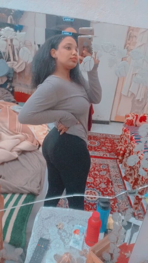 البوم نودز محجبه سمرا ملبن تدعك كسها وتعرض صدرها الكبير لحبيبها 8 576x1024