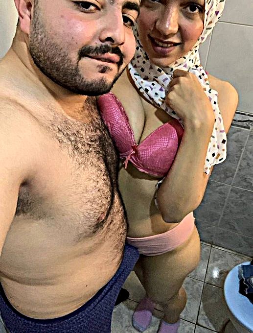 صور سكس دياثة ولبونه مصري ديوث مصري مع مراته الفلاحة المنيوكة الهايجة صور نيك تهيج
